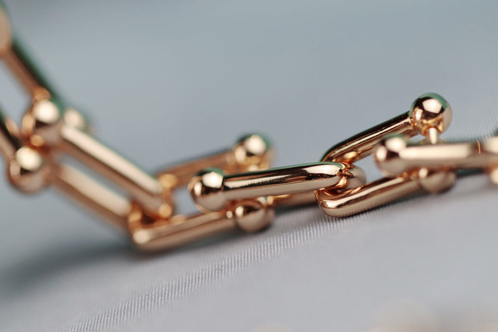 HARDWARE LINK GOLD NECKLACE
