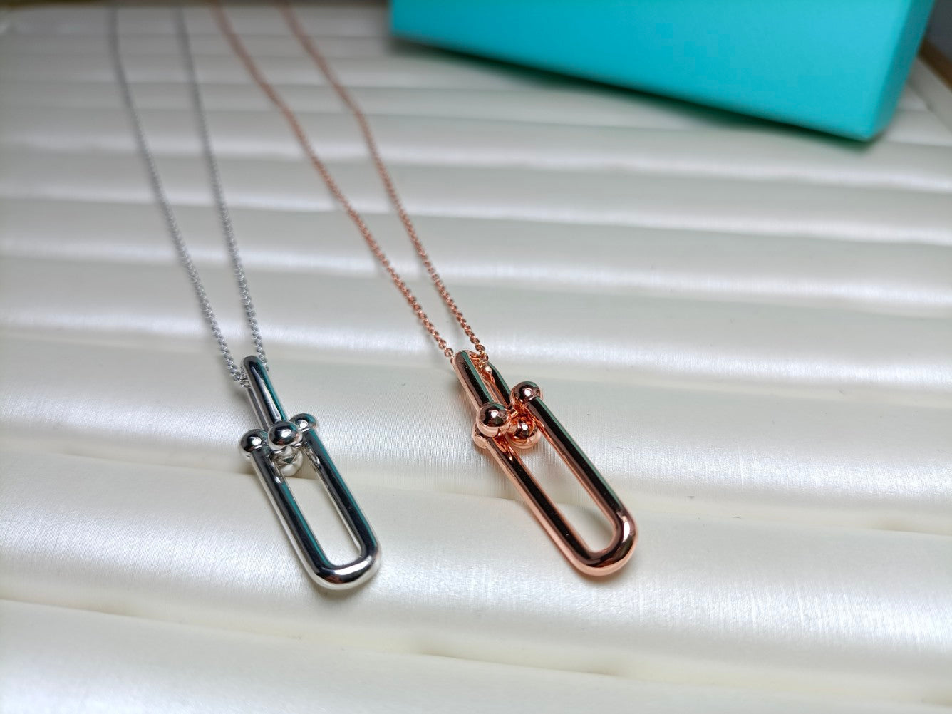 HARDWARE DROP DOUBLE LINK PEDANT NECKLACE