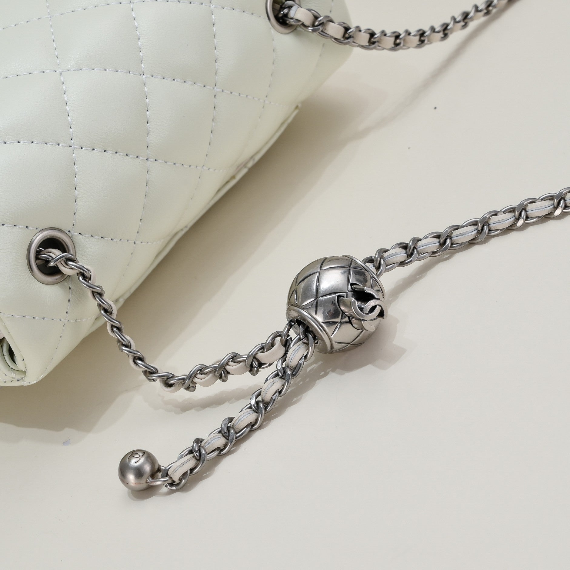 SMALL FLAP BAG 17CM 1786 WHITE SILVER