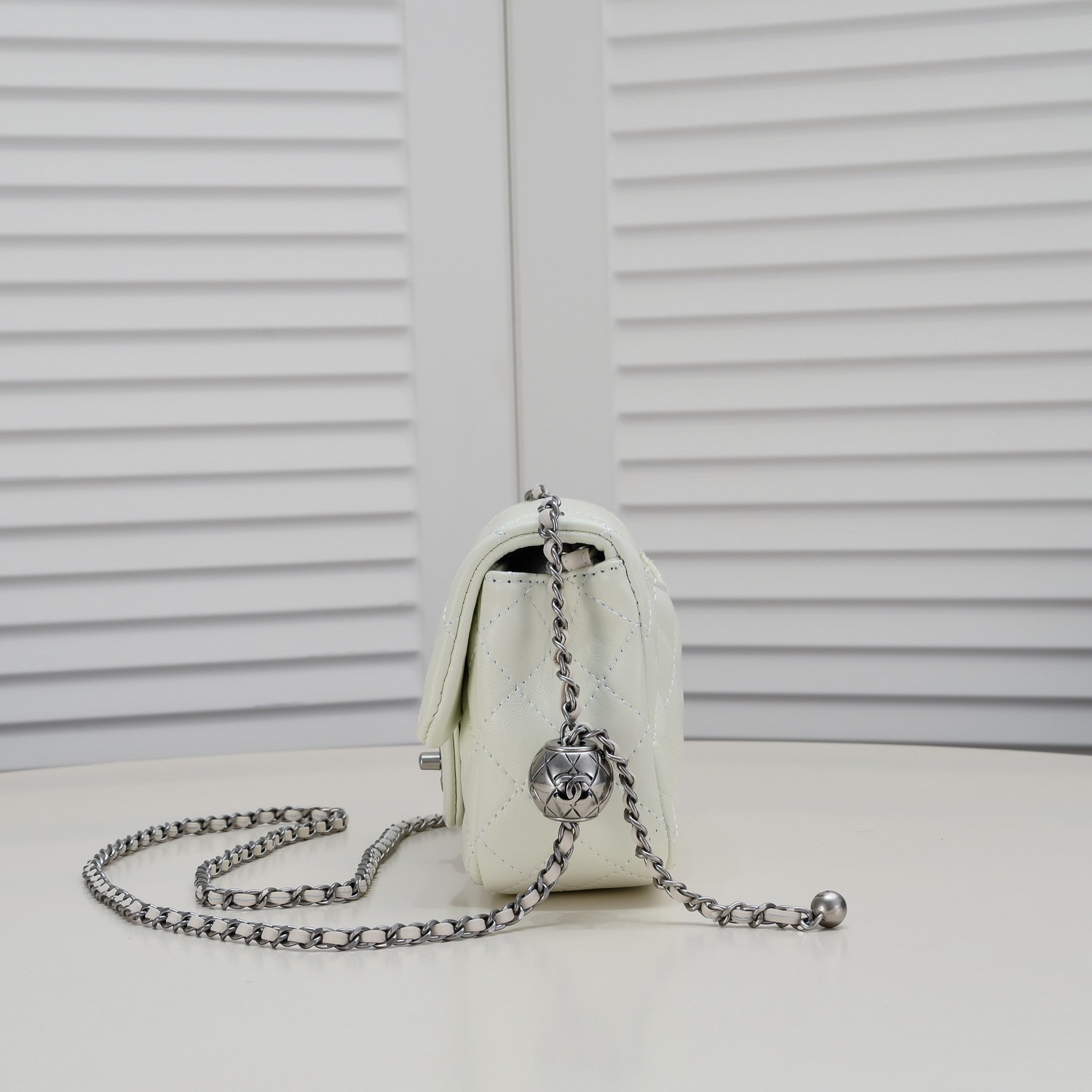 FLAP BAG 20CM 1787 WHITE SILVER
