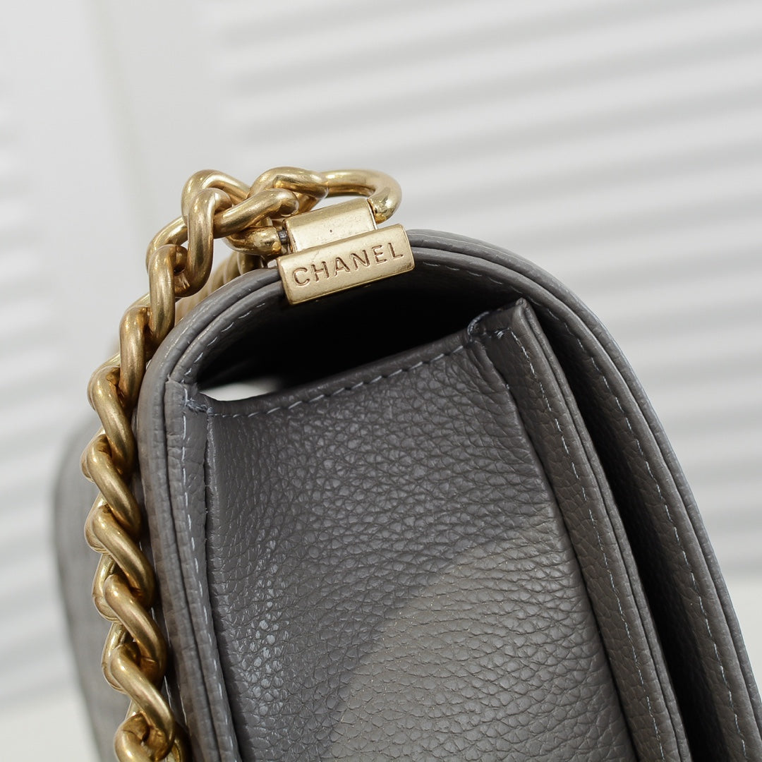 CAVIAR BOY BAG MEDIUM 67086 GREY