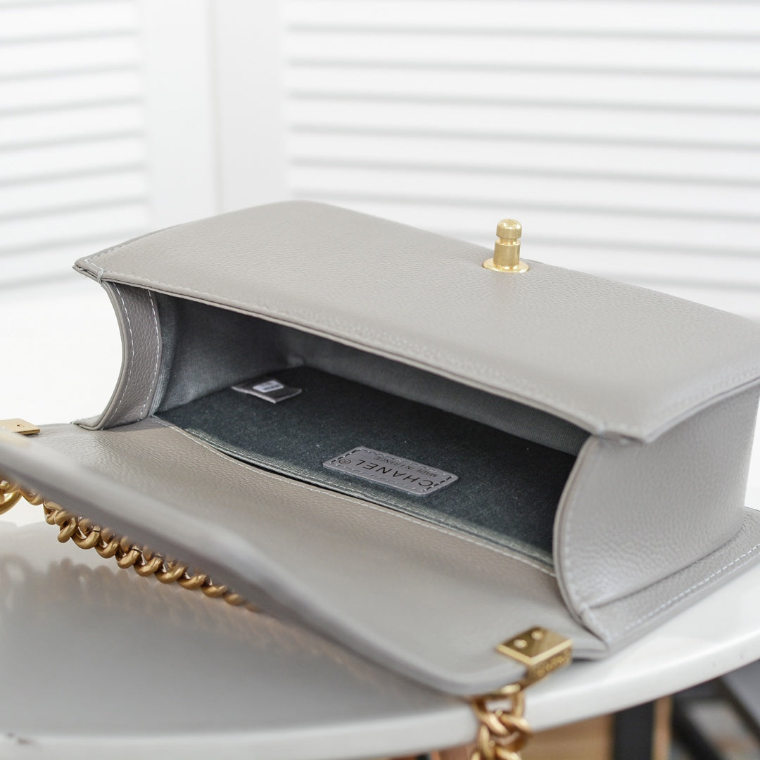 CAVIAR BOY BAG MEDIUM 67086 GREY