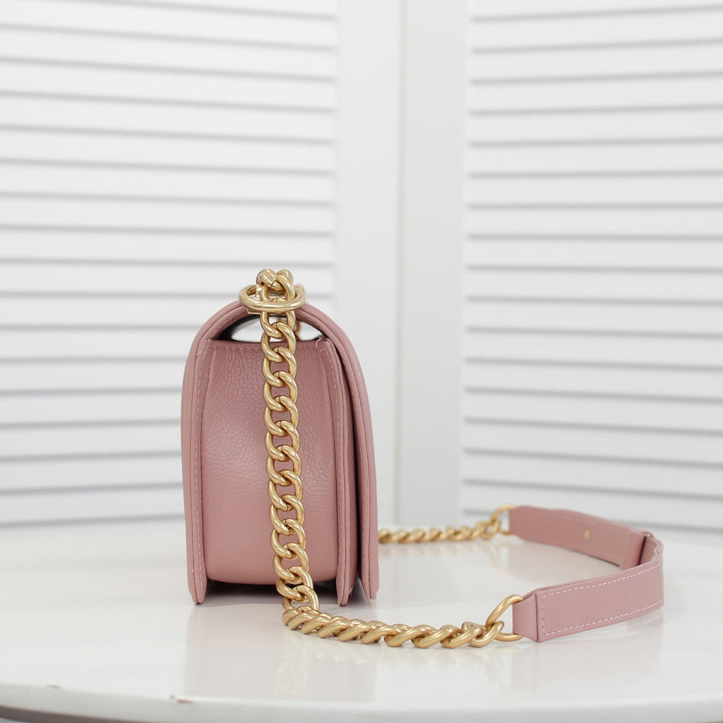 CAVIAR BOY BAG MEDIUM 67086 PINK