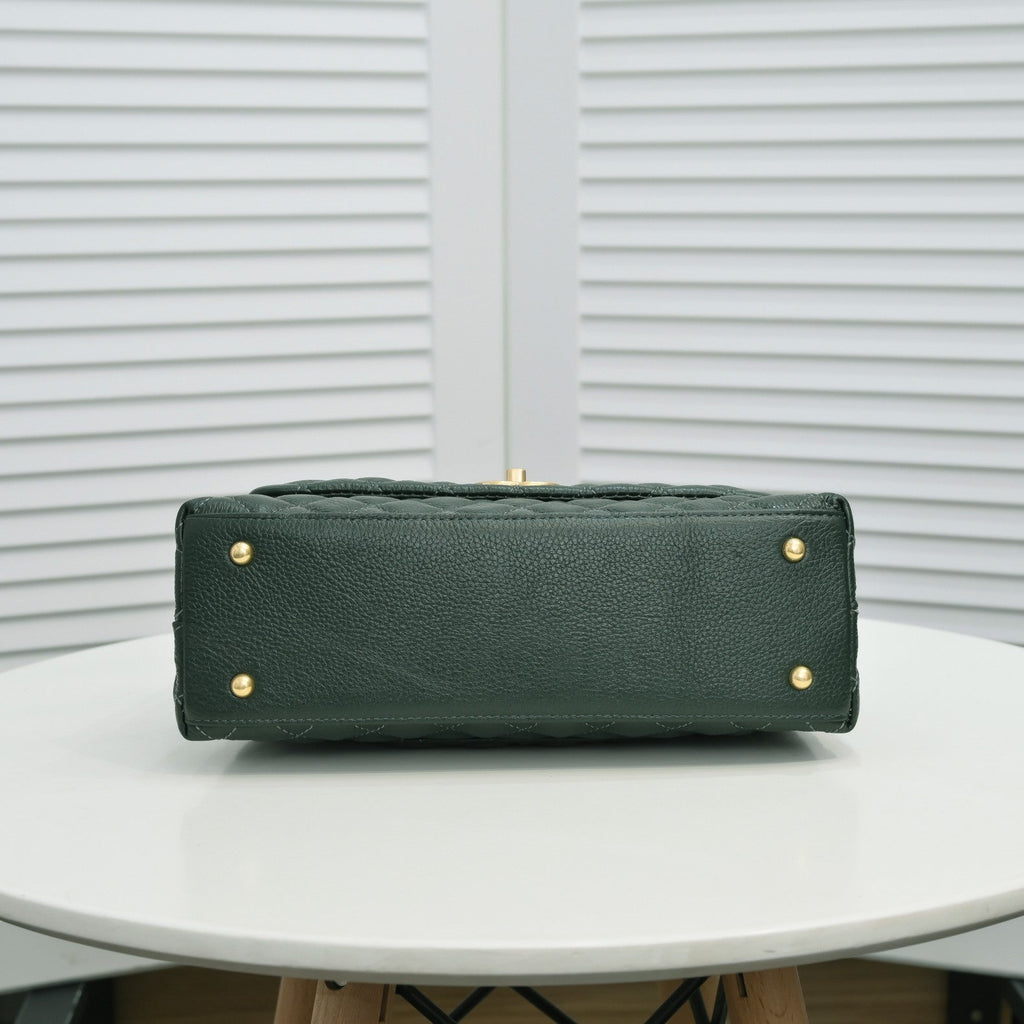 QUILTED CAVIAR 28CM 92992 DARK GREEN