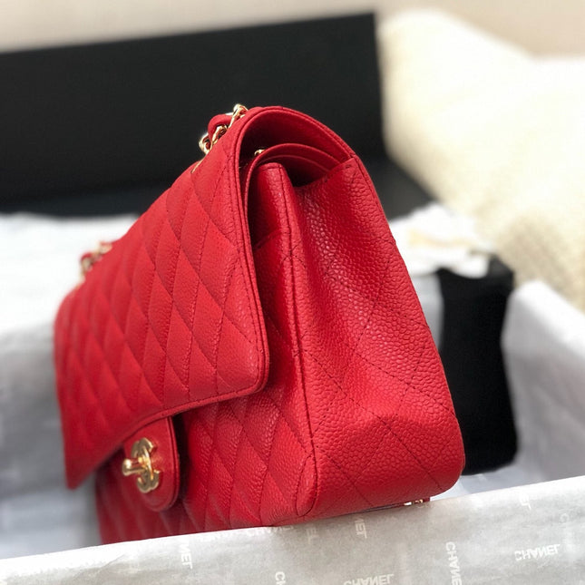 FLAP BAG MEDIUM 25CM RED CAVIAR GOLD HARDWARE