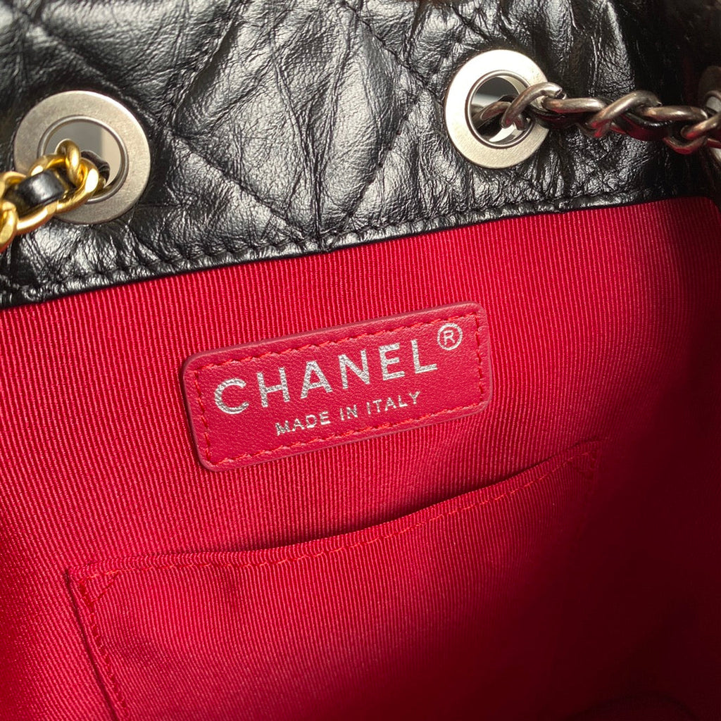 CC GRABRIELLE SMALL 24 BACKPACK IN BLACK CALFSKIN