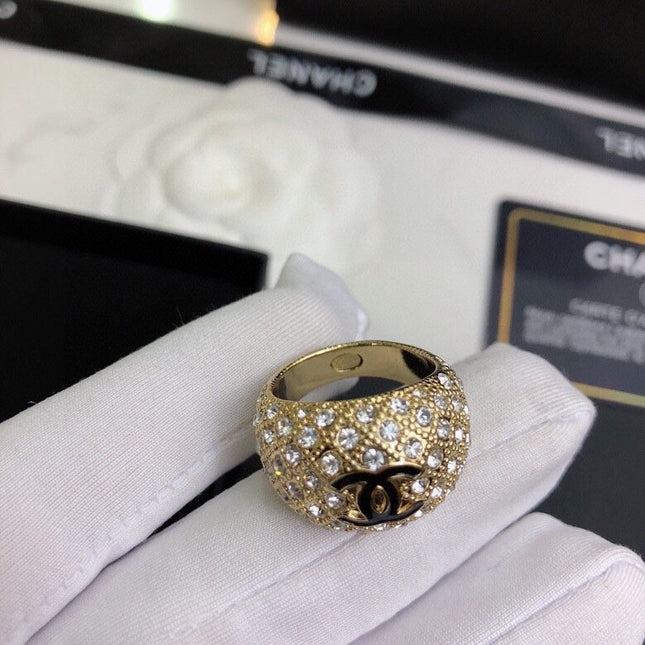 CHANEL 26S DOUBLE C LOGO FULL PAVE CRYSTAL DOME RING IN GOLD METAL 633217
