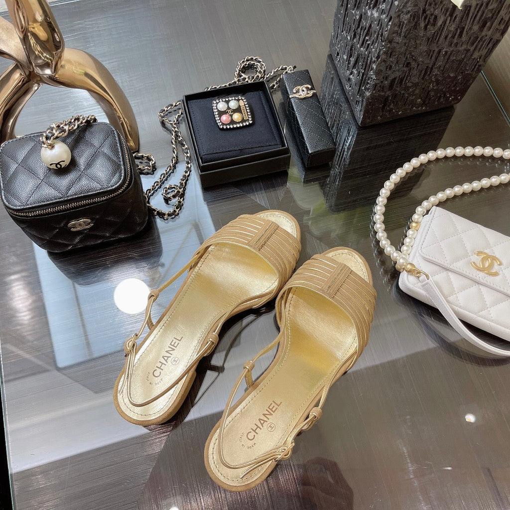 SLINGBACKS SANDAL IN CAMEL BEIGE SUEDE
