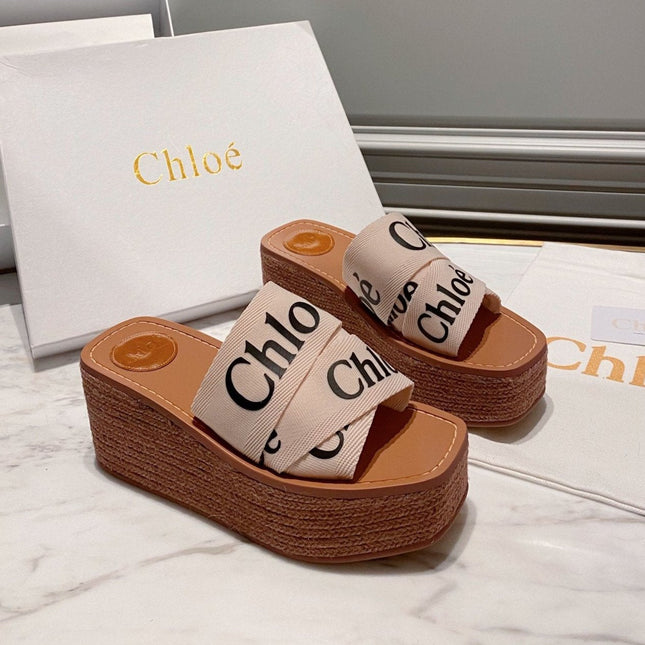 WOODY WEDGE IN BEIGE DENIM WITH BLACK LOGO