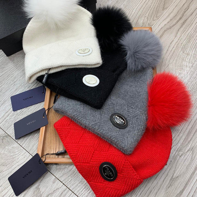 BEANIE HAT IN BLACK WOOL AND RABBIT FUR 346717