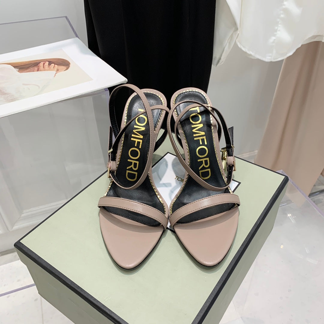 TOM FORD 26S GOLD BUCKLE HEELS 105 MM IN NUDE BEIGE LAMBSKIN