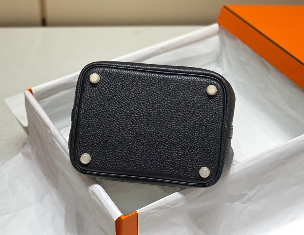 picotin lock 18 black togo ghw