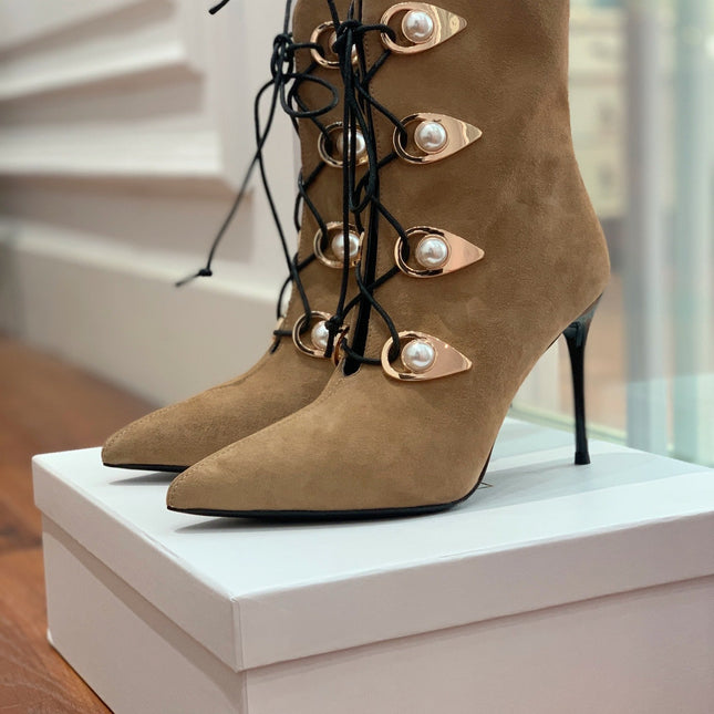 BALMAIN 26S BOOT 95 MM IN LIGHT BROWN SUEDE PEARL BUTTON