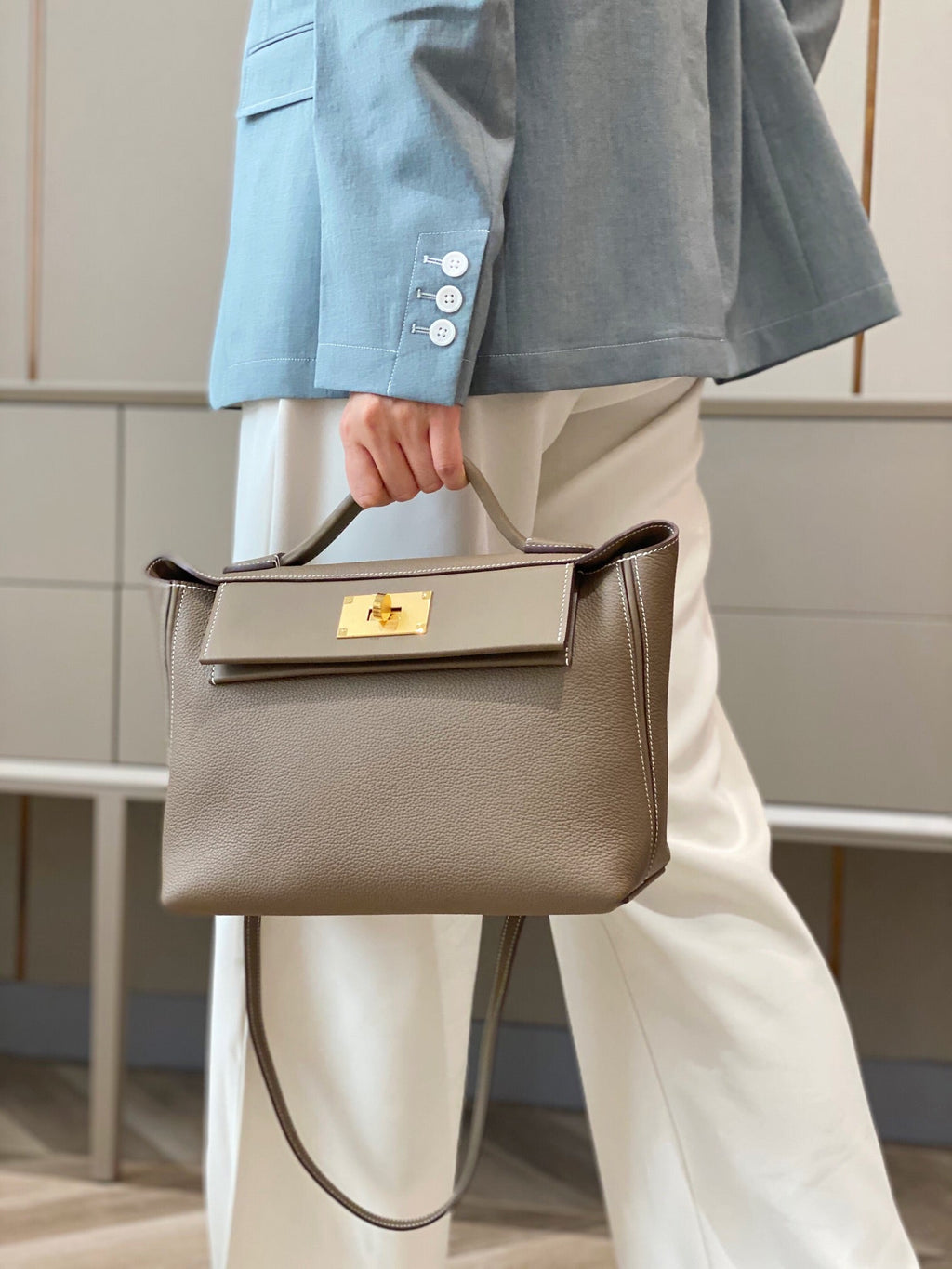 MINI 24/24 29CM IN TOGO ETOUPE EVERCOLOR CALFSKIN GOLD KELLY BUCKLE