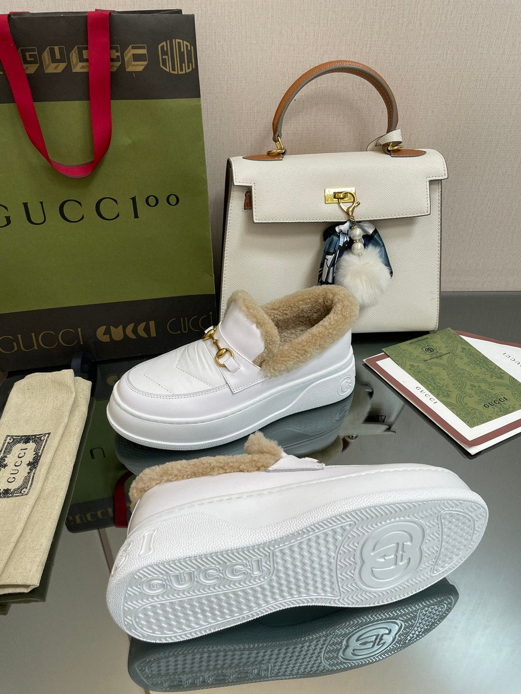 GG LOAFER IN WHITE CALFSKIN WITH BEIGE WOOL LINING