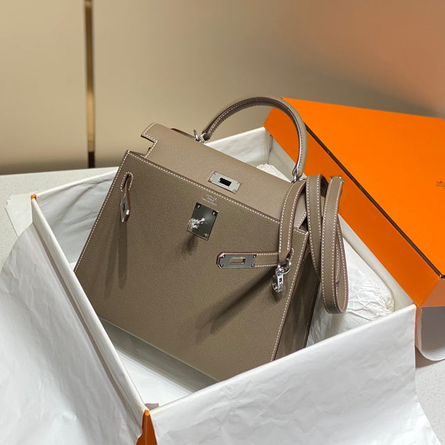 KELLY 28CM IN ETOUPE EPSOM CALFSKIN SILVER HARDWARE