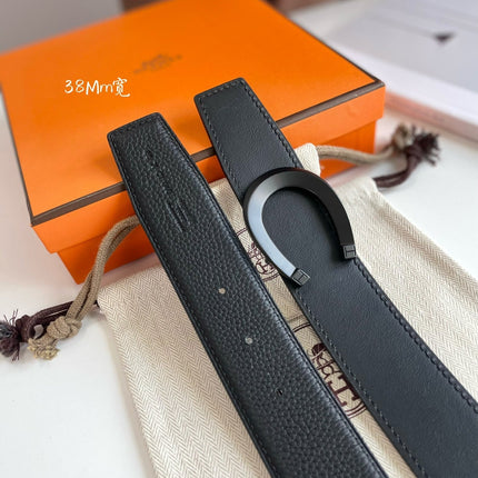 LUCK BELT BUCKLE & REVERSIBLE BLACK LEATHER STRAP 38MM BLACK HARDWARE