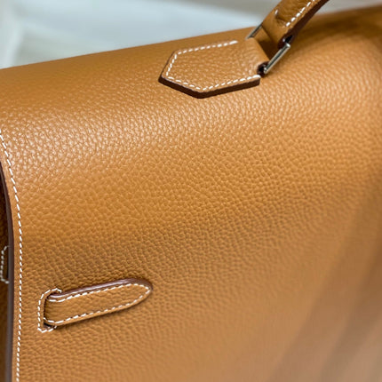 KELLY DEPECHES 38 BRIEFCASE IN GOLD TOGO CALFSKIN SILVER HARDWARE