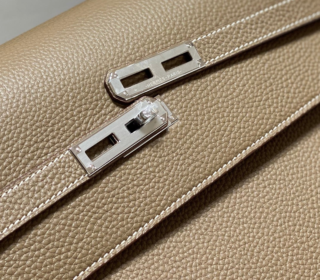 KELLY DEPECHES 34 BRIEFCASE IN ETOUPE TOGO CALFSKIN SILVER HARDWARE