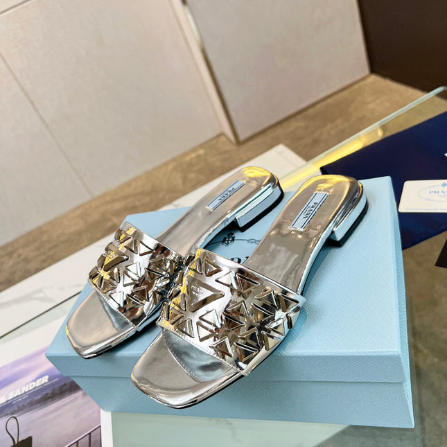 PRA EMBROIDERED SLIDES FLAT SILVER CALFSKIN