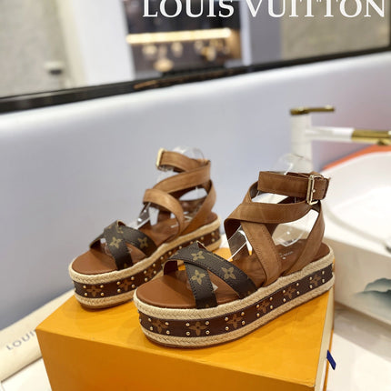 LV 26S STUDDED WEDGE SANDALS 70 MM IN BROWN COATED CANVAS AND LAMBSKIN