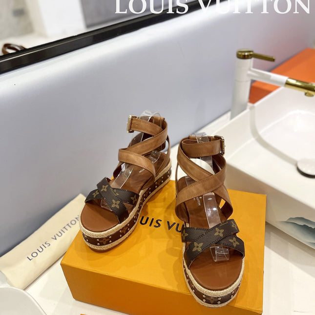 LV 26S STUDDED WEDGE SANDALS 70 MM IN BROWN COATED CANVAS AND LAMBSKIN