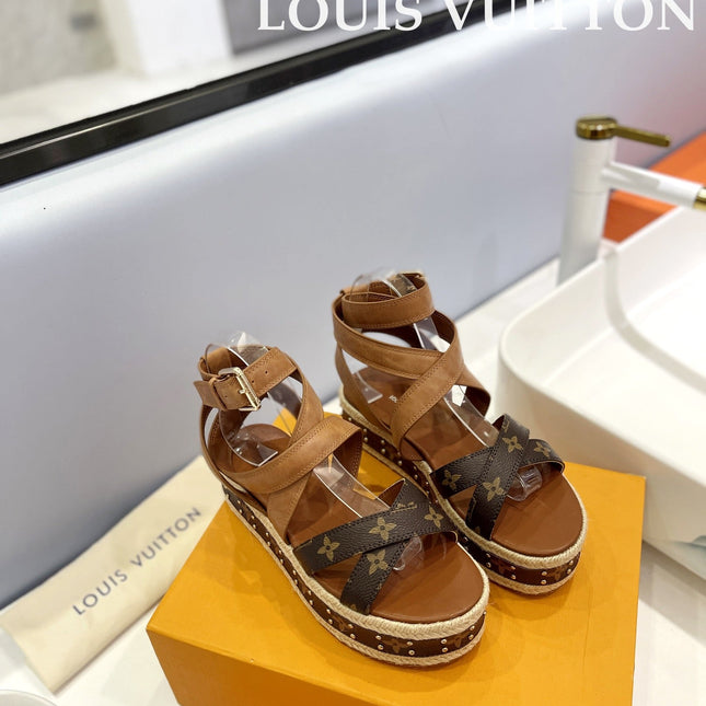 LV 26S STUDDED WEDGE SANDALS 70 MM IN BROWN COATED CANVAS AND LAMBSKIN