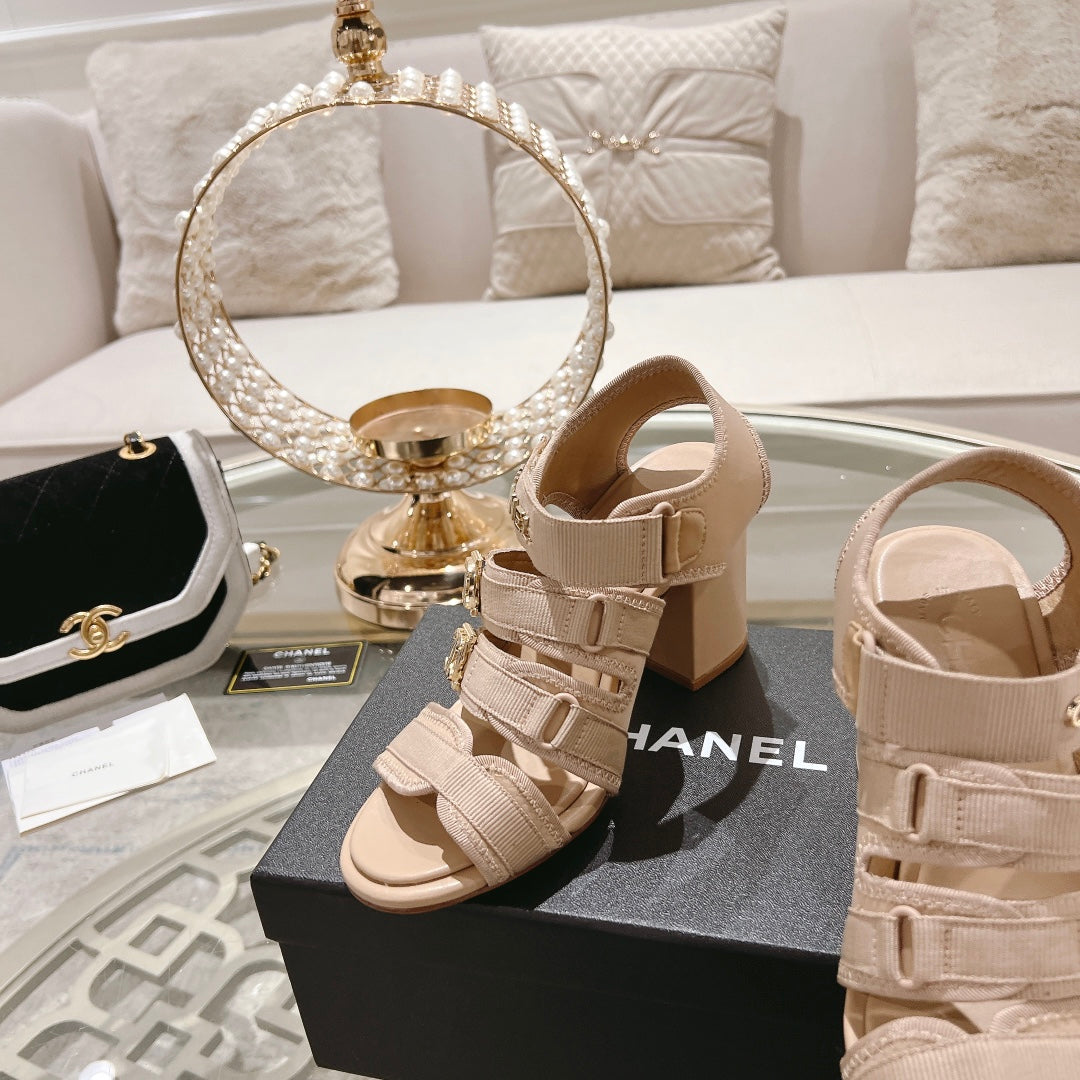 Double C  Xiaoxiang Chain Fabric Head Chunky Heel Sandals Cream Lambskin