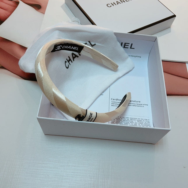 TAN BEIGE SILK HAIRBAND 876967