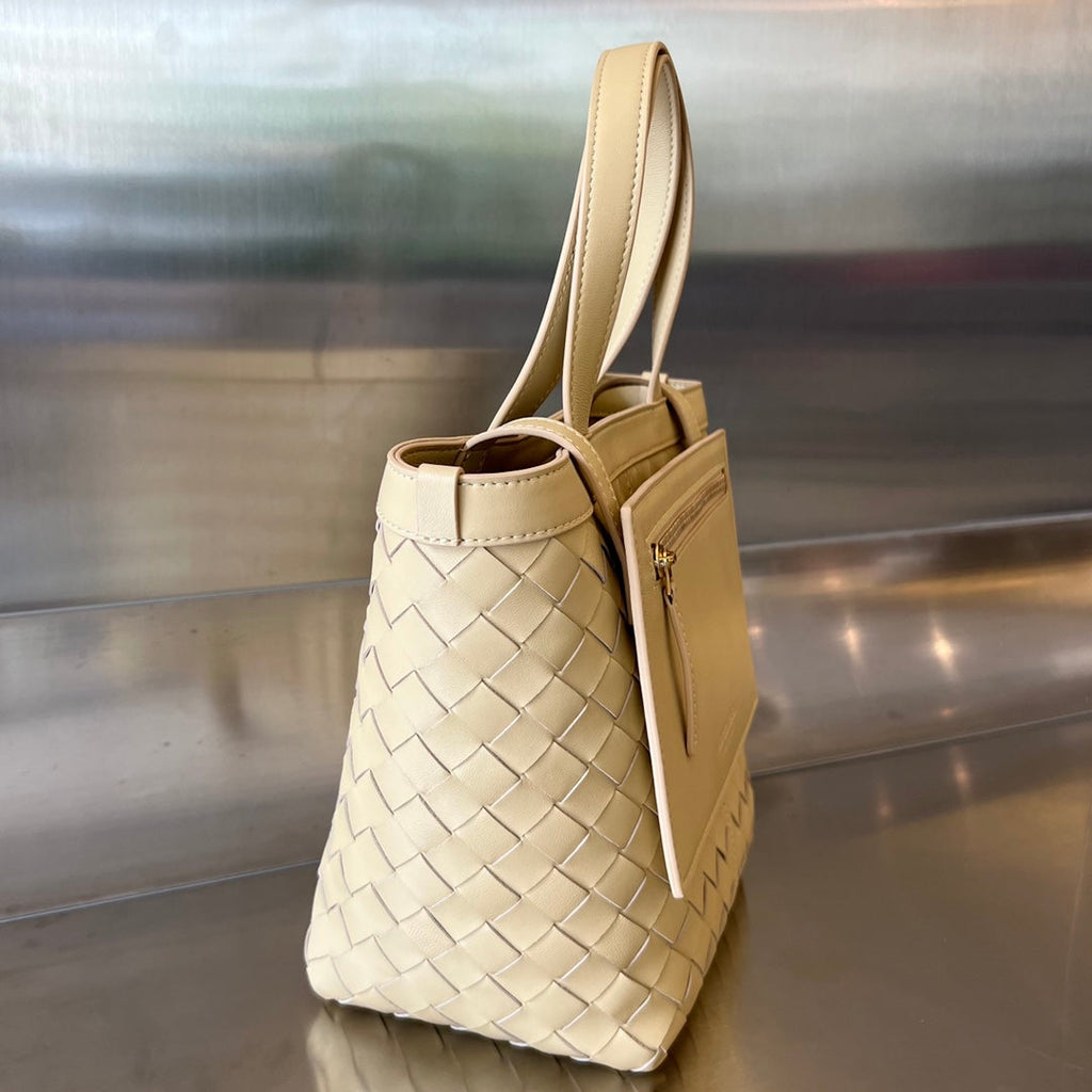 FLIP FLAP 23 BAG IN BEIGE LAMBSKIN