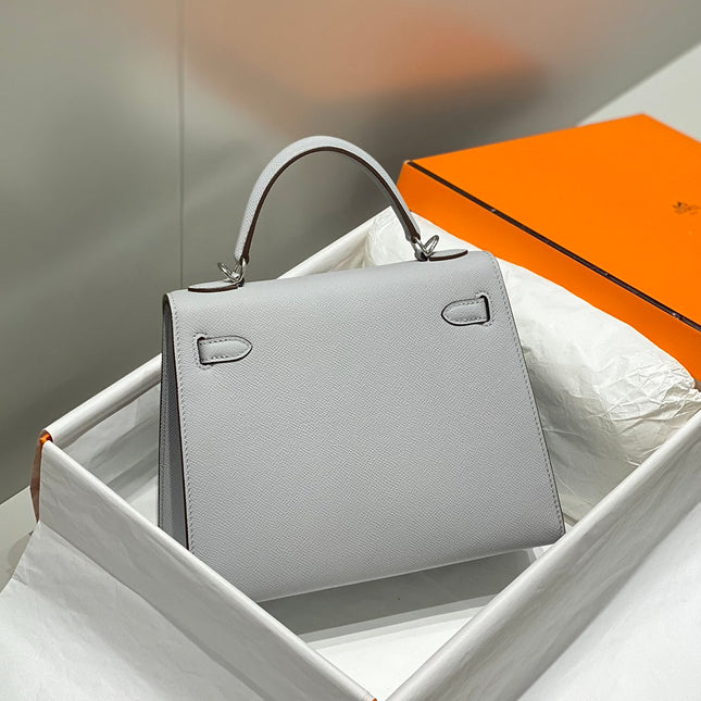 KELLY 25CM IN GRIS PERLE EPSOM CALFSKIN PALLADIUM HARDWARE