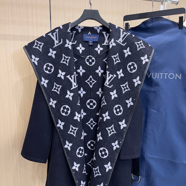 LV 25S HOODED JACKET 0018