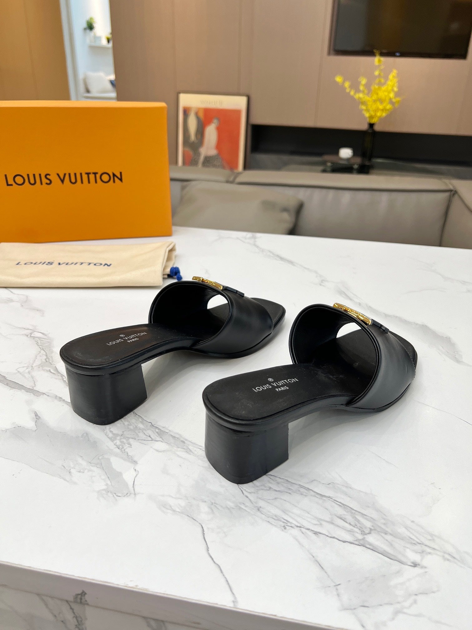 LV 26S CAPRI HIGH-HEELED MULES IN BLACK CALFSKIN