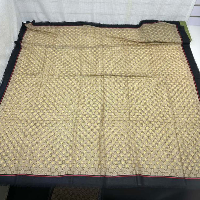 GUCCI 25S SCARF 140 IN CASHMERE 740368