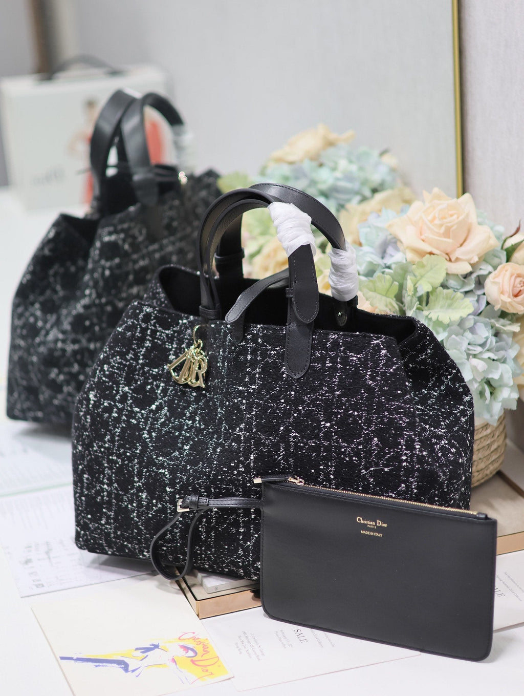 TOUJOURS BAG 37 IN BLACK MIX WHITE CANNAGE TWEED WITH GOLD HARDWARE