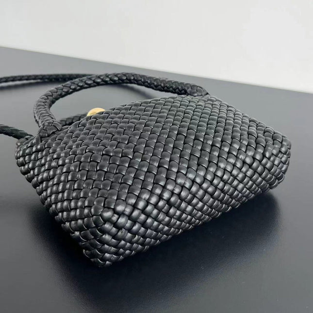 MINI TOSCA 20 IN BLACK CALFSKIN