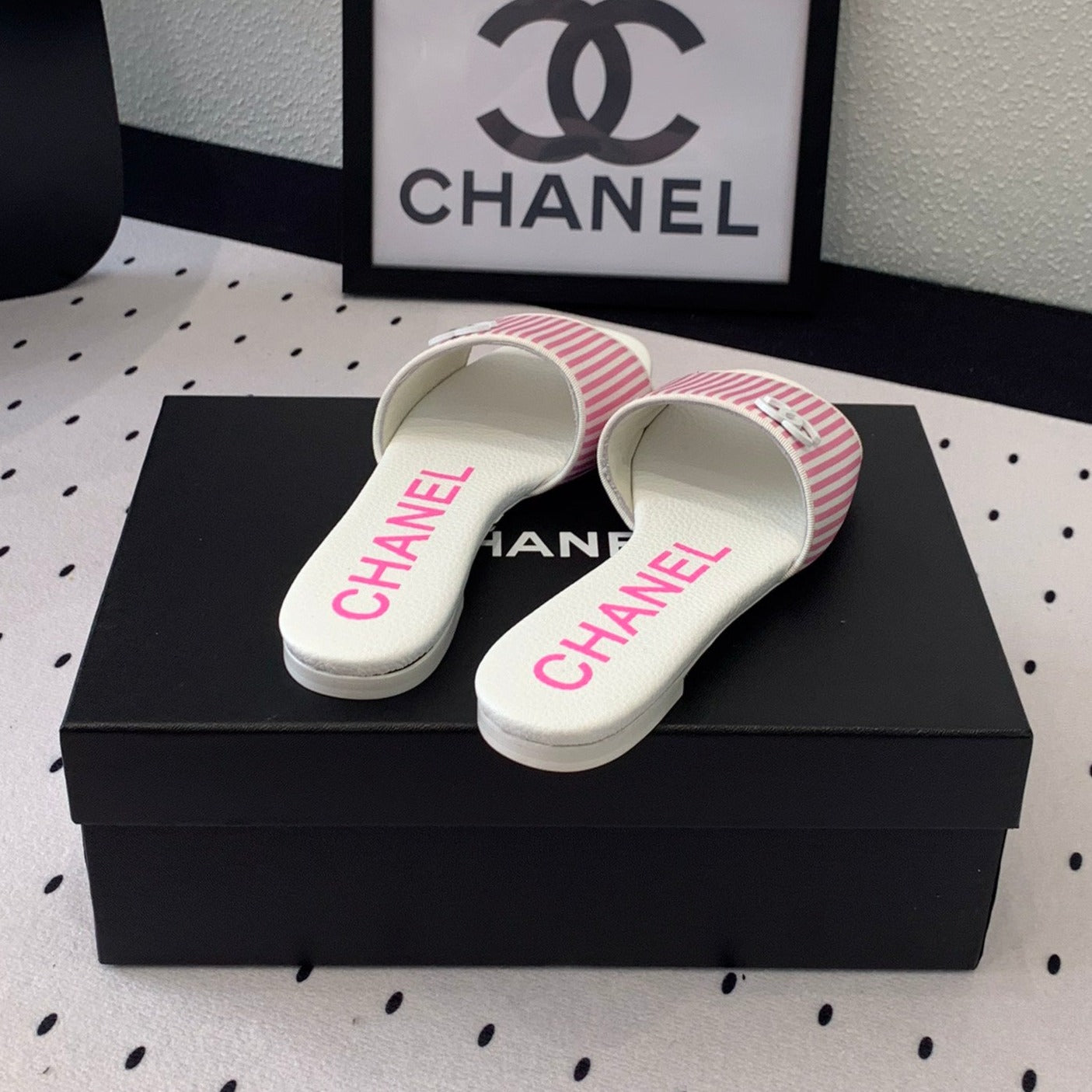 MULES pink LAMBSKIN