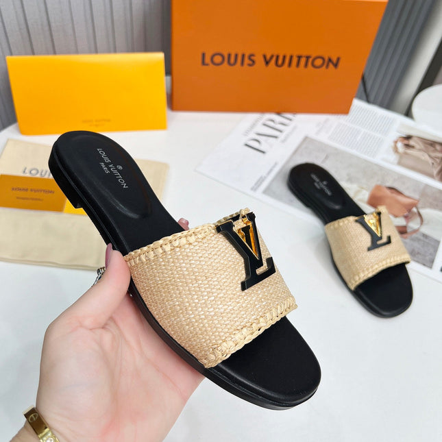 LV 26S FLAT SLIDES IN BLACK CALFSKIN AND BEIGE RAFFIA