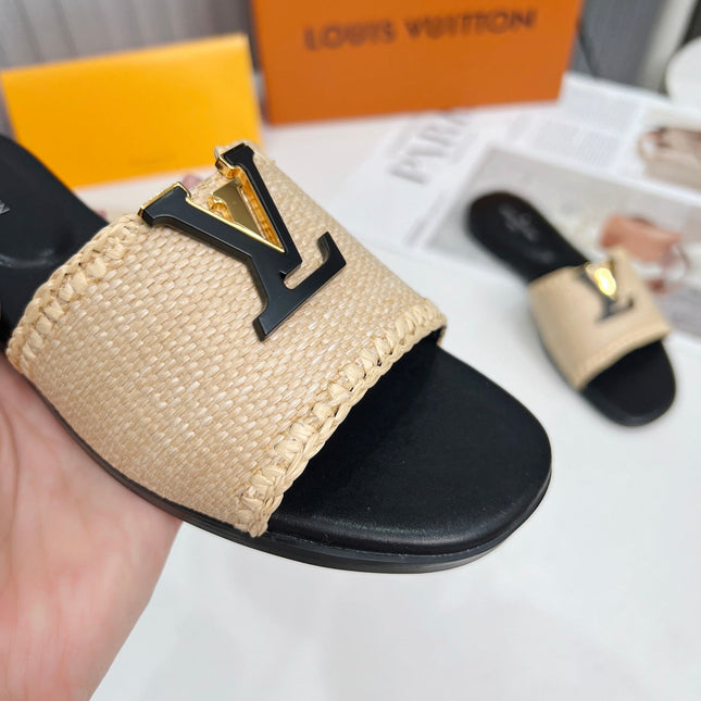 LV 26S FLAT SLIDES IN BLACK CALFSKIN AND BEIGE RAFFIA