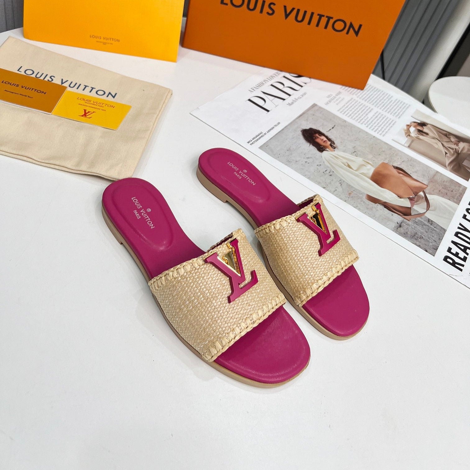 LV 26S FLAT SLIDES IN PINK CALFSKIN AND BEIGE RAFFIA