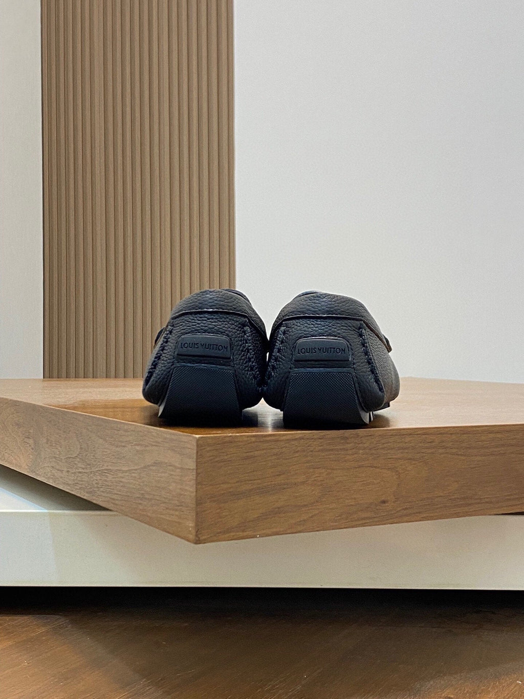 LV LOAFER IN BLACK WRINKLE CALFSKIN WITH SILVER LOGO