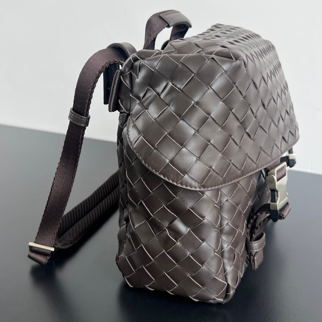 POSTINO BAG 30 IN HICKORY BROWN CALFSKIN
