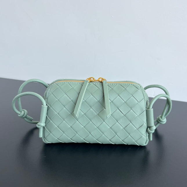 CONCERT POUCH 18 IN OPAL LAMBSKIN