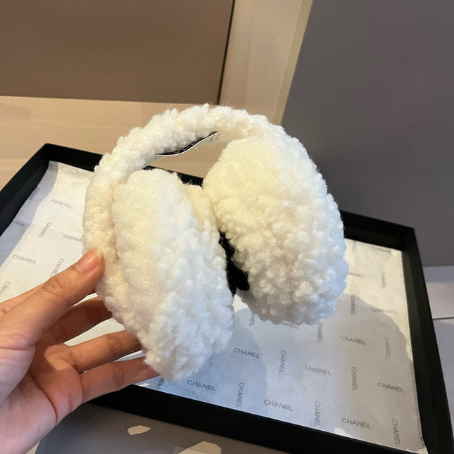 CHANEL 25S SKI EARMUFFS 492586