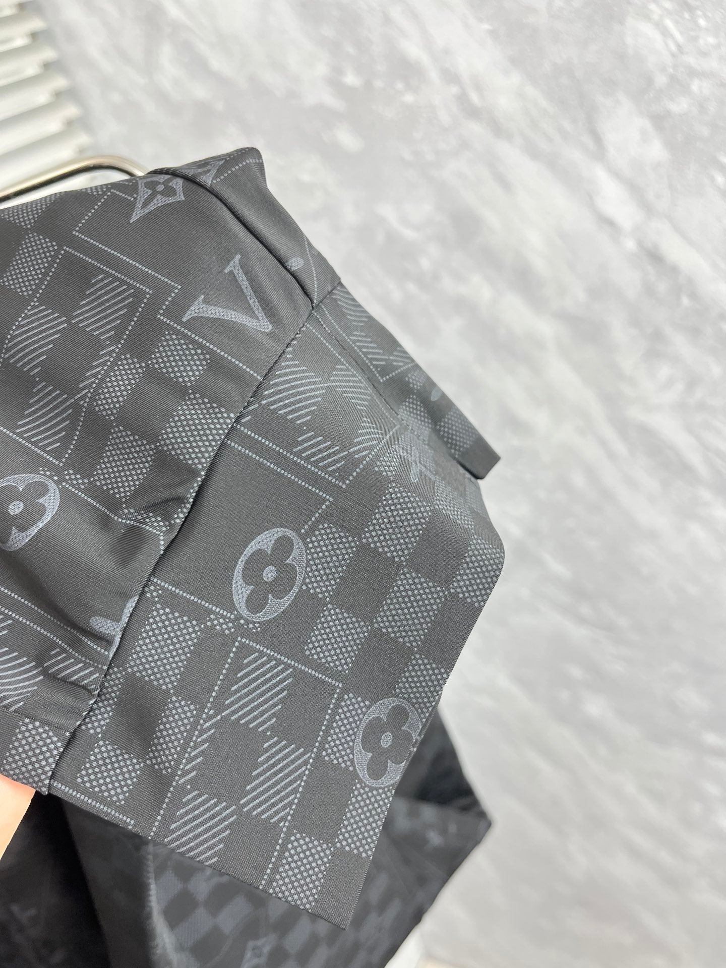 LV BLACK MONOGRAM TROUSERS 239491