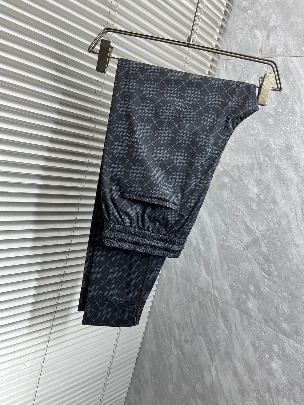 LV BLACK MONOGRAM TROUSERS 239489