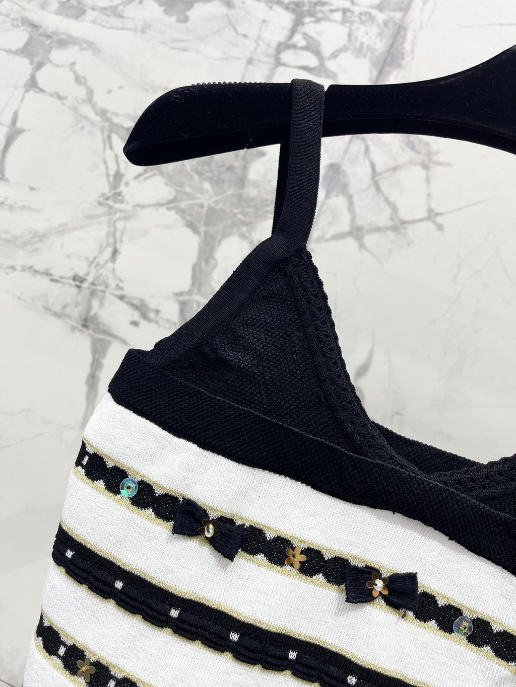 CHANEL 25S CAMISOLE STYLE 107