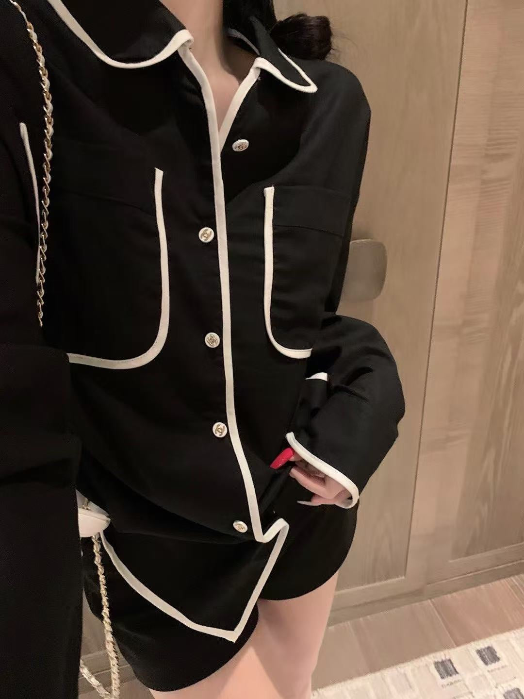 CHANEL 25S LONG-SLEEVE SHIRT STYLE 127
