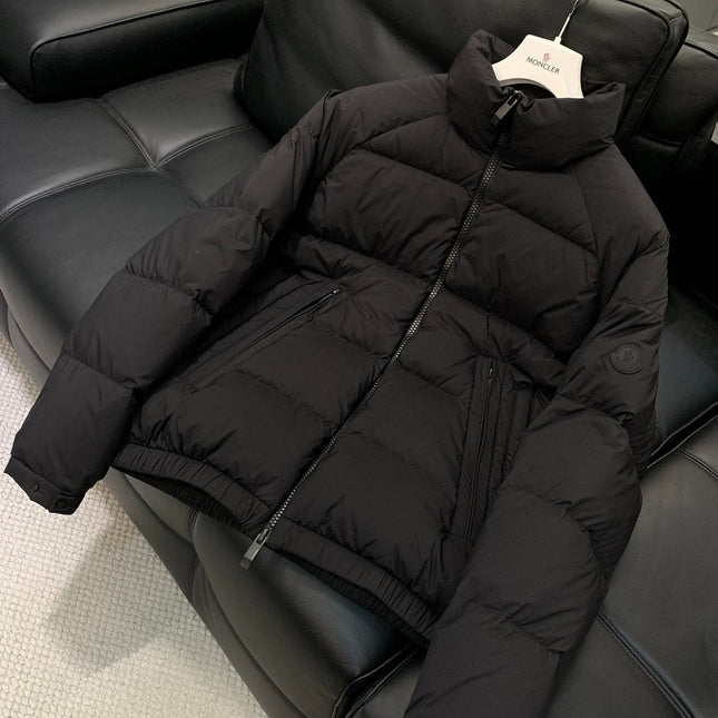MONCLER 25S DOWN HOODED JACKET 262