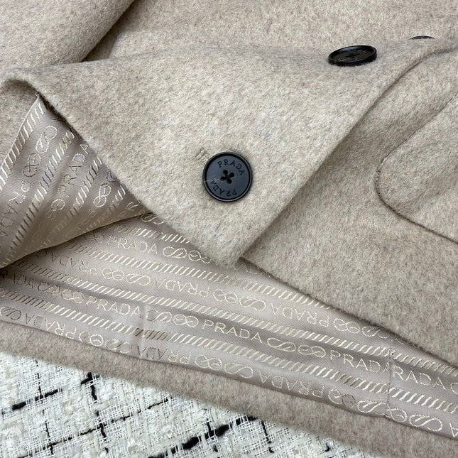 PRADA 26S JACKET 589